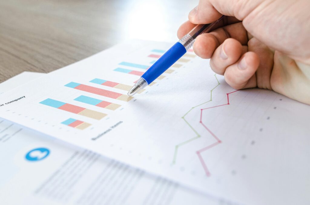 Skuteczne strategie marketingowe – jak zwiększyć widoczność marki online porady marketingowe